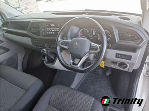 Volkswagen Transporter Huge Spec T6 2.0 TDI 150 B - Image 2