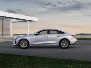 Audi A5 Sedan 40tdi 204BHP Edition ONE SE Automat - Image 4