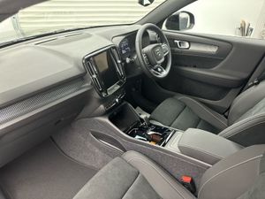 Volvo EX40 Plus BEV  466kms Range   95 P/W 3yrs - Image 4
