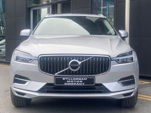 Volvo XC60 T6 Recharge Inscription Expression - Image 2