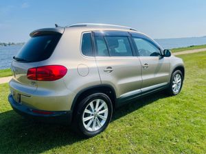 Volkswagen Tiguan 1.4 Auto Lounge Model - Image 4