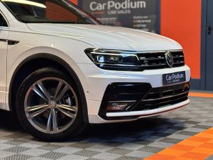 2018 Volkswagen Tiguan R-Line 2.0TDi Auto 4-Motion - Image 4