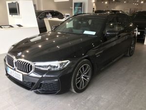 BMW 5 Series 530e M Sport Estate - Image 4