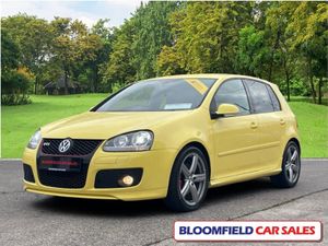 Volkswagen Golf Pirelli ED Gti. 2.0 Petrol// Low - Image 3