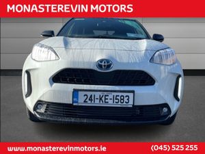 Toyota Yaris Cross Luna Sport 4DR Auto - Apple Ca - Image 4