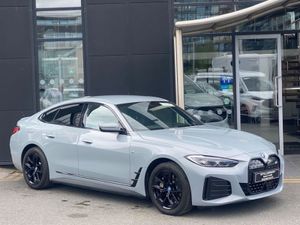 BMW i4 40e M-sport Auto EV - Image 2