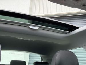 Audi Q2 30 TDI 116HP  sunroof - Image 2