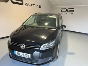 Volkswagen Touran Automatic / 7 Seater / Reverse - Image 3