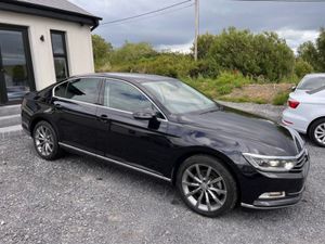 Volkswagen Passat 2.0 TDI Highline Premium Plus / - Image 3