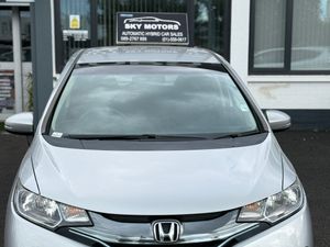 2015 Honda Jazz/Fit 1.5 Hybrid auto Low Miles 44K - Image 2