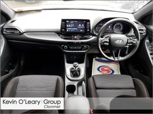 Hyundai i30 Petrol Deluxe Nline - Image 2