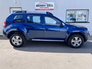 Dacia Duster Signature 1.5 DCI 110 4X 4DR - Image 3