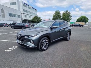 Hyundai Tucson 1.6 Dsl  Executive Model  Leather - Image 4