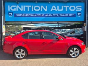Skoda Octavia Elegance  1.2tsi  105HP  Low Mileag - Image 2
