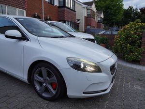 2014 Volvo V40 T4 1.6 Auto 180 Bhp - Image 2