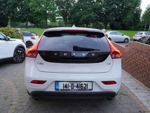 2014 Volvo V40 T4 1.6 Auto 180 Bhp - Image 4