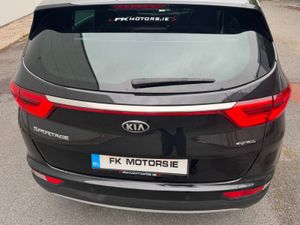 Kia Sportage 2018 GT LINE - Image 3