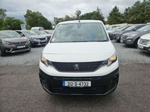 Peugeot Partner Professional Plus 1.5 Blue HDI - Image 2
