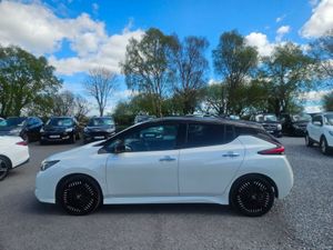 Nissan Leaf 40k EV SV Premium Cold PK 40kw M - Image 2