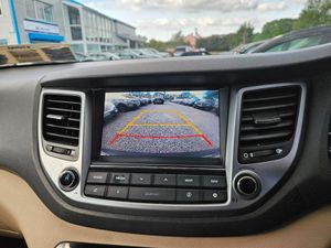 Hyundai Tucson Executive 5DR - Image 4
