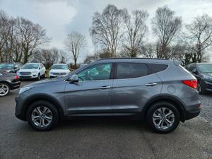 Hyundai Santa Fe 4WD Executive 4DR - Image 2