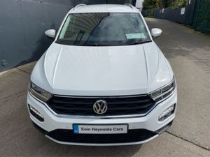 Volkswagen T-Roc Design 1.5 TSI 6SP FWD 150HP Low - Image 3