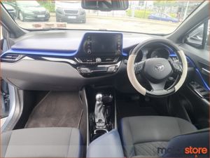 Toyota C-HR 1.8 Hybrid Luna Sport - Image 4