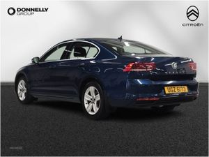 Volkswagen Passat 1.6 TDI SE 4dr DSG - Image 2