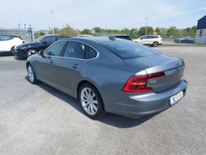 Volvo S90 D3 Momentum Plus AT 4DR Auto 5DR - Image 3
