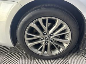 Toyota Avensis 1.6 D-4d Business Edition S/S 4DR - Image 4