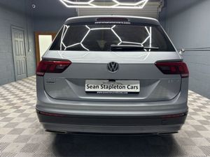 Volkswagen Tiguan Allspace A7 CL 2.0 TDI Manual 6 - Image 4