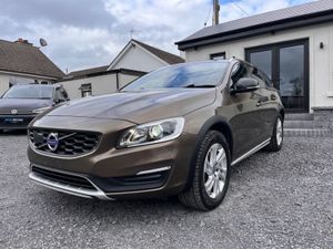 Volvo V60 2.0 D4 Cross Country SE Luxury Diesel 1 - Image 3