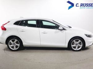 Volvo V40 Hatchback - Image 4