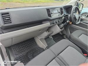 Volkswagen Crafter 2.0 TDI 102PS Startline High R - Image 2
