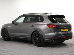 Volkswagen Touareg TDI V6 Black Edition - Image 4