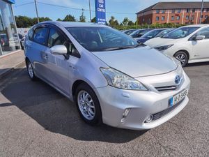 TOYOTA PRIUS ALPHA 1.8 **7 SEATER** PETROL HYBRID - Image 3