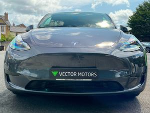 Tesla Model Y RWD - Image 3