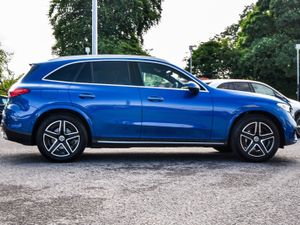 Mercedes-Benz GLC-Class 220d AMG 4matic - Image 3