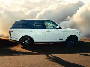 Land Rover Range Rover 3.0 TDV6 Vogue - Image 3