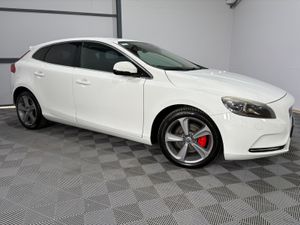 2014 Volvo V40 T4 1.6 Auto 180 Bhp - Image 2