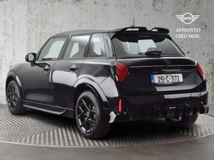 MINI HATCH Cooper C 5 Door - Image 3