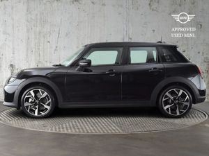 MINI HATCH Cooper C 5 Door - Image 3
