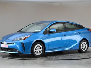 Toyota Prius 1.8 Hybrid Face Lift Model 2tone Int - Image 4