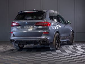 2022 BMW X5 X-Drive 45e M-Sport - Image 3