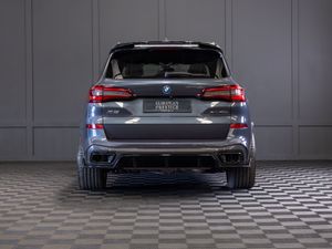 2022 BMW X5 X-Drive 45e M-Sport - Image 4