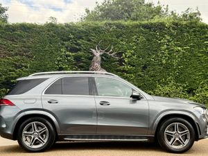 Mercedes-Benz GLE AMG DIESEL HYBRID - Image 3