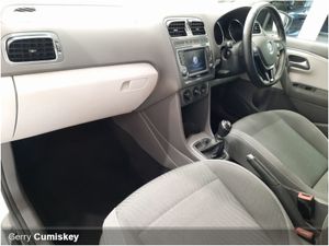 Volkswagen Polo SE Design 1.0 TSi 90bhp - Image 2