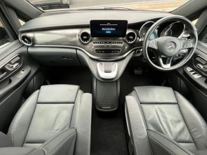 Mercedes-Benz V-Class 300 Sport Premium 7 Seater - Image 2