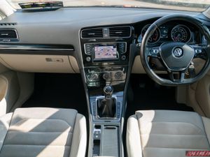 🔥 2014  Volkswagen Golf Highline 2.0 TDI 150 BHP - Image 3
