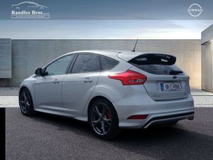 Ford Focus 1.0 Ecoboost 125PS St-line - Image 2